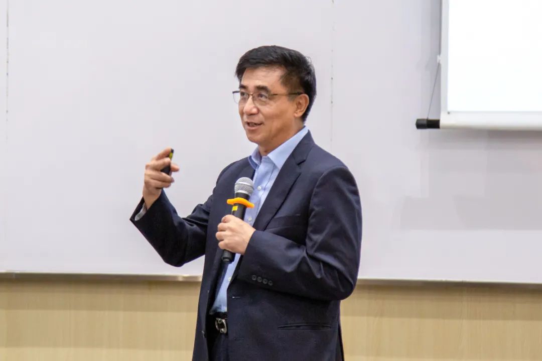 Covee_2Q2A0348-美白01 - Copy.jpg